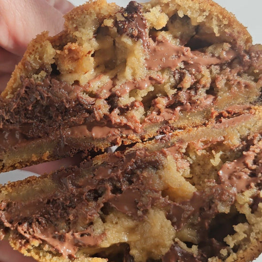 New York Style Chocolate Chip Cookie